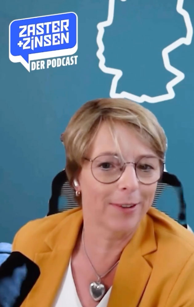 Simone Bille im Podcast von Zaster + Zinsen